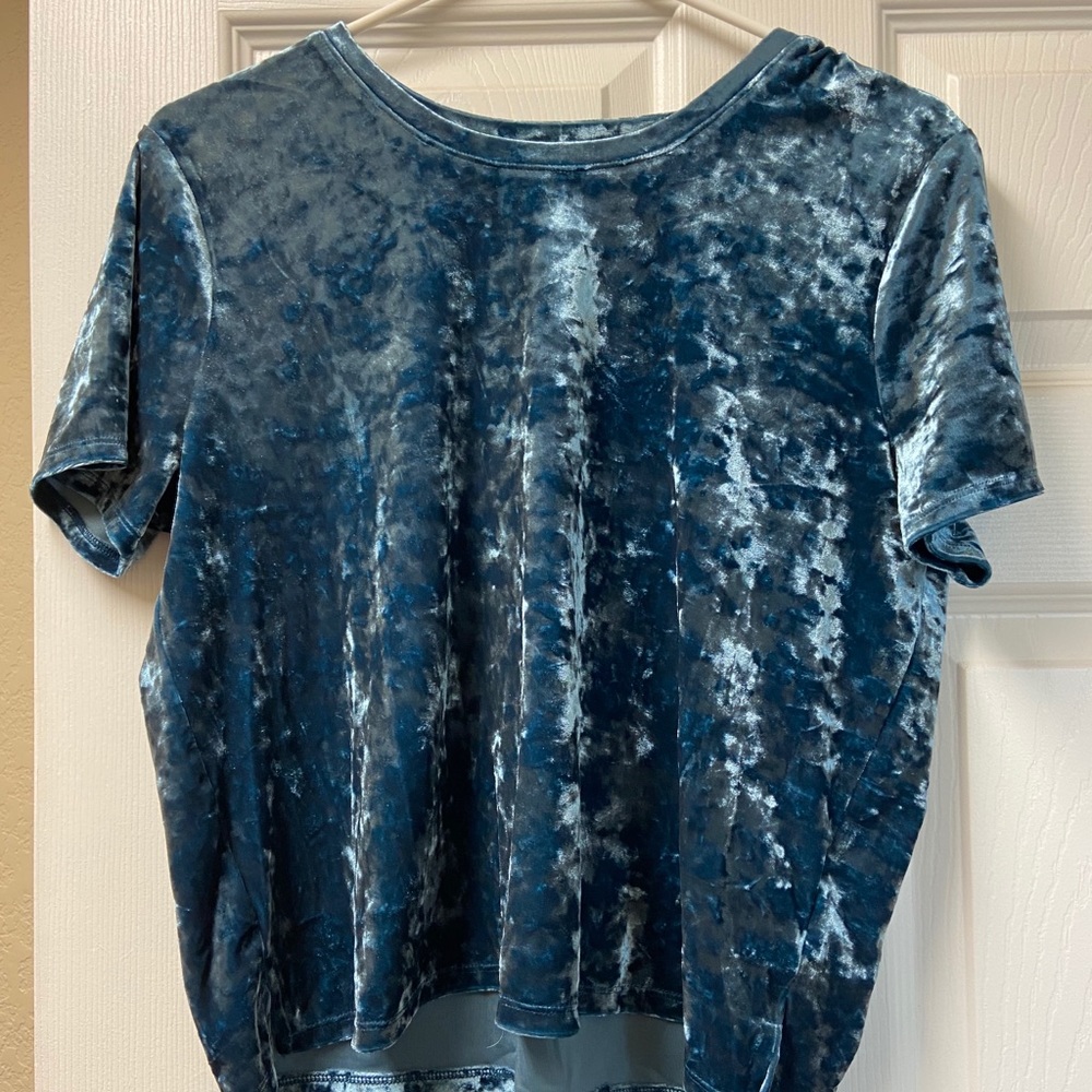 Crushed Velvet Short Sleeve Top